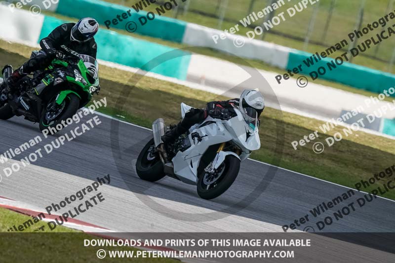 Sepang;event digital images;motorbikes;no limits;peter wileman photography;trackday;trackday digital images